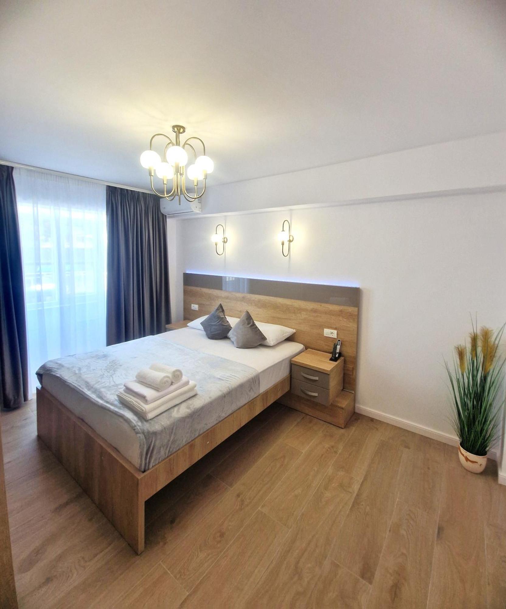 Ultracentral Luxury Apartament Curtea de Argeş Eksteriør billede